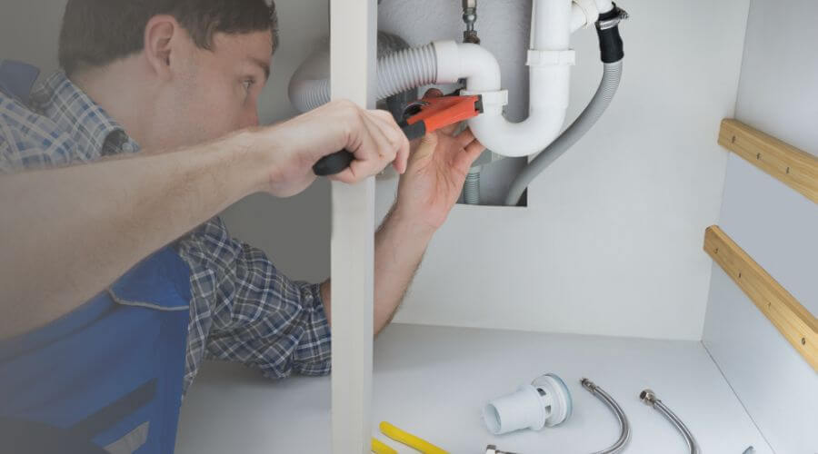 Expert burst pipe repair services in Eupora, MS
